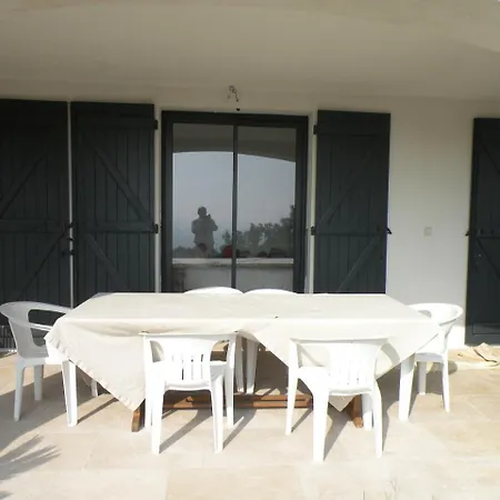 Location Vue Sur Mer Avec Piscine - Mesomax Ferienhaus Carqueiranne