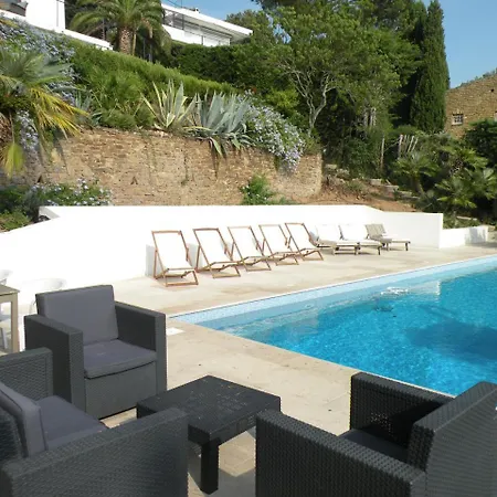 Ferienhaus Location Vue Sur Mer Avec Piscine - Mesomax Carqueiranne