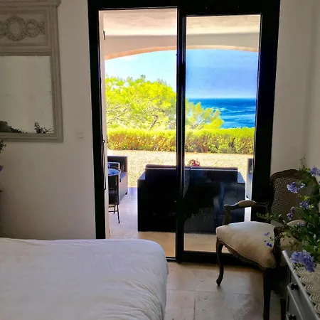 Ferienhaus Location Vue Sur Mer Avec Piscine - Mesomax Carqueiranne